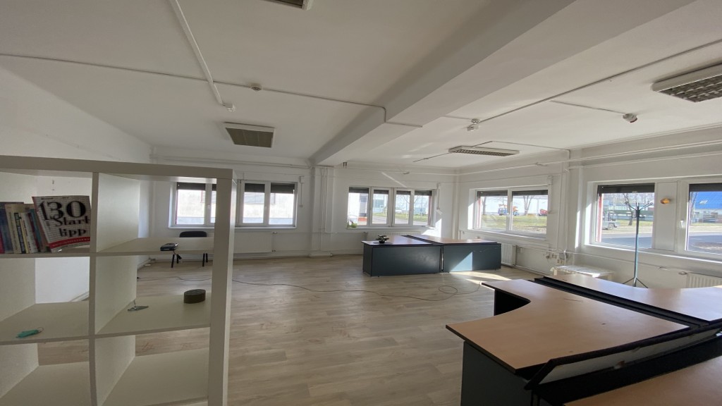 Office for rent - 58 sqm cover image