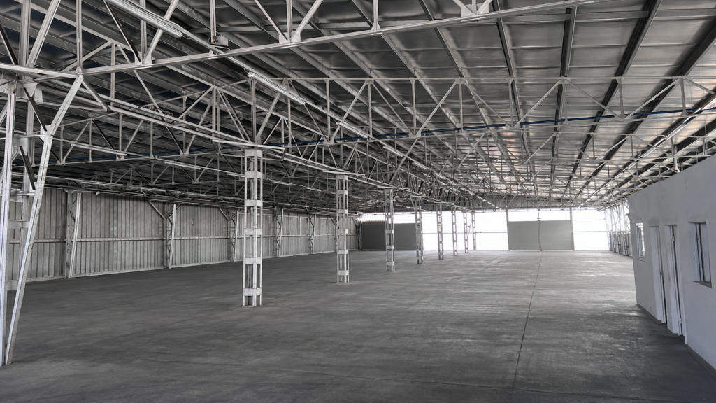 Kiadó csarnok - 1300 m² további kép